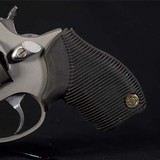 Pre-Owned - Taurus Judge Double/Single .45LC/410 2'' Revolver - 3 of 12