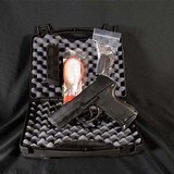 Pre-Owned - Heckler & Koch HK45C Compact DAO .45 ACP 3.94" Handgun - 1 of 10