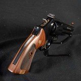 Pre-Owned - Smith & Wesson M586-8 Single/Double .357 Mag 4" Revolver - 7 of 12