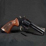 Pre-Owned - Smith & Wesson M586-8 Single/Double .357 Mag 4" Revolver - 8 of 12