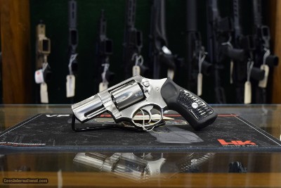 Ruger SP101 Double/Single .357 Mag 2.25'' Revolver