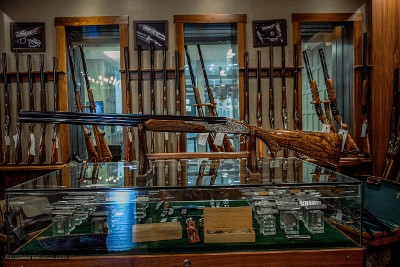 FAMARS Leonardo Sideplates 12 ga.