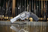 Pre-Owned - Smith & Wesson Single/Double 686-6 .357 Magnum 4" Revolver - 3 of 9