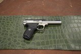 Pre-Owned - Smith & Wesson SW22 Victory Semi-Auto 22 LR 5.5