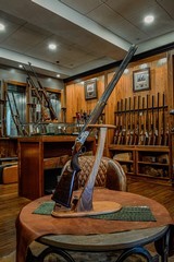 Pre-Owned - Beretta DT11L RH Over / Under 12Ga 32