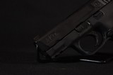 Pre-Owned - S&W M&P40c 40 S&W 3.5