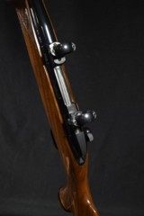 Weatherby Mark V Varmint Master 22-250 Remington 24” Japanese Make - 5 of 12