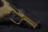 Heckler & Koch VP9 FDE 9mm 4