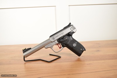 S&W SW22 Victory 108490 22 LR 5.5