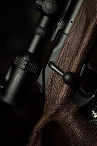 BLASER SUCCESS R8 BROWN SHARKSKIN 300 Win Mag 24.5