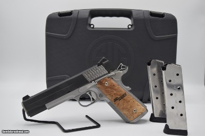 Sig Sauer 1911 45STX 45 ACP 5