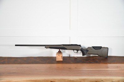 Blaser R8 PROFESSIONAL 2.0 375 H&H / 300 Win Mag 24.5