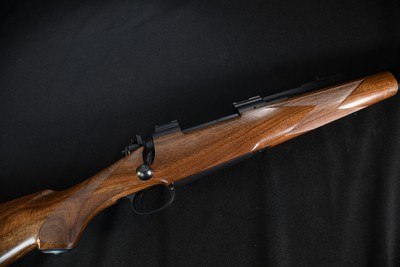 Dakota Arms 76 375 D 25.5