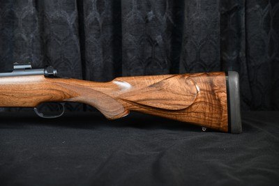 Dakota Arms 76 375 D 25.5
