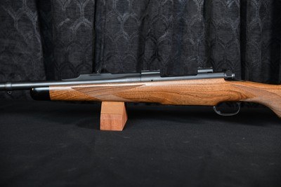 Dakota Arms 76 375 D 25.5