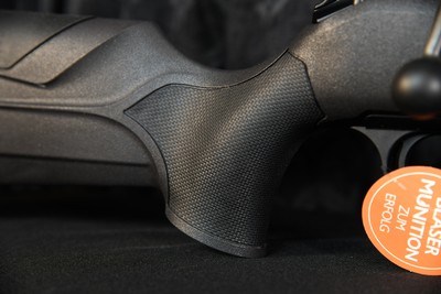 Blaser R8 Professional 2.0 Black 375 H&H 25.5
