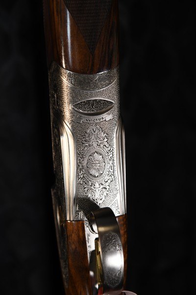 Caesar Guerini Invictus V ASCENT GOLD 12 Gauge 32'' - Image 8 of 11