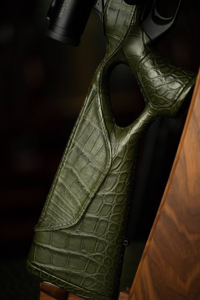 Blaser R8 SOUTHERN TRAPPER Gator Skin Green 300 Win Mag 24.5