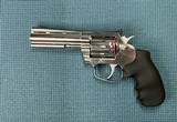 Colt King Cobra, 22lr 4 inch barrel - 3 of 4