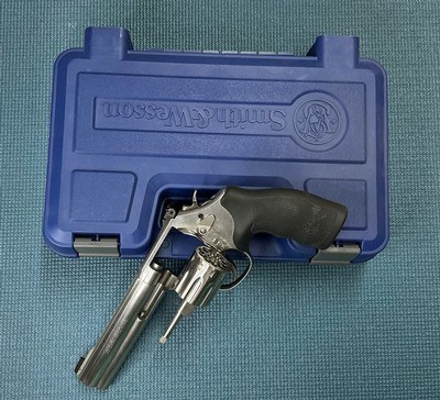 S&W model 17-6, .22lr, 10 shot, 6 inch barrel.