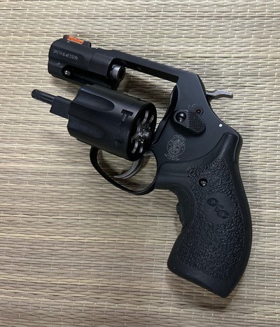 Smith & Wesson 351PD Air Lite, .22 MRF - Image 3 of 4