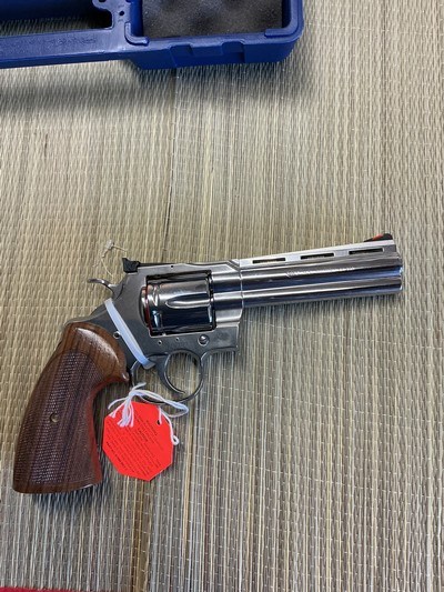 Colt - Image 3 of 4
