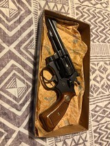Smith and Wesson 22 Magnum RARE 3.5 Inch Barrell MINT Condition w/Original Box - Image 1 of 5