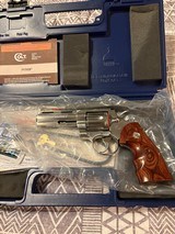 Colt Python ELITE 4 Inch Barrel Stainless (Made in 1993) MINT Very Rare w/Original Box - Image 1 of 3