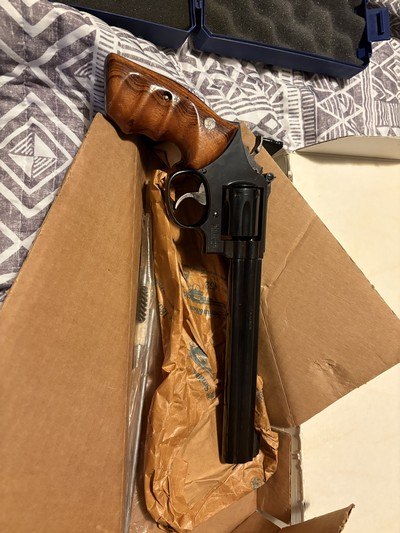 RARE 8-3/8 Full Lug 32 Magnum Mint Never Fired - S&W 16-4 w/Original Box - Image 4 of 4