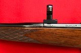 German Weatherby MarkV Varmintmaster in 22-250.
Collector quality, mint condition. - 13 of 15