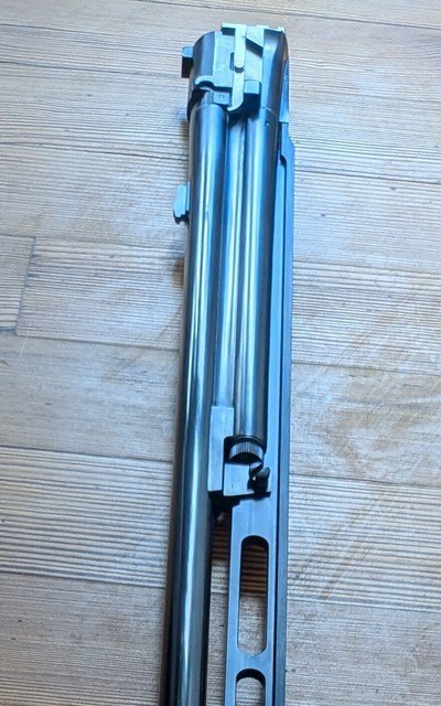 SKB 85TSS Unsingle 12 gauge - Image 9 of 15