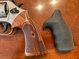 Smith & Wesson
Model 66-8
357 Magnum - 14 of 15