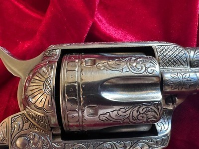 1902 Colt Single Action Army, .45 — Engraved, Nickel-Plated, and Truly Exceptional - Image 10 of 20