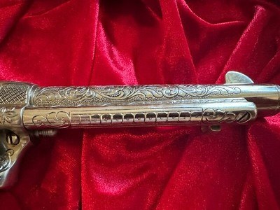 1902 Colt Single Action Army, .45 — Engraved, Nickel-Plated, and Truly Exceptional - Image 11 of 20
