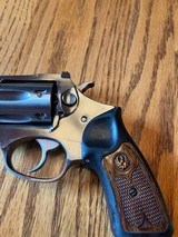 Ruger Model SP101 327 Federal Magnum Revolver - 11 of 15
