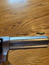 Ruger Model SP101 327 Federal Magnum Revolver - 7 of 15