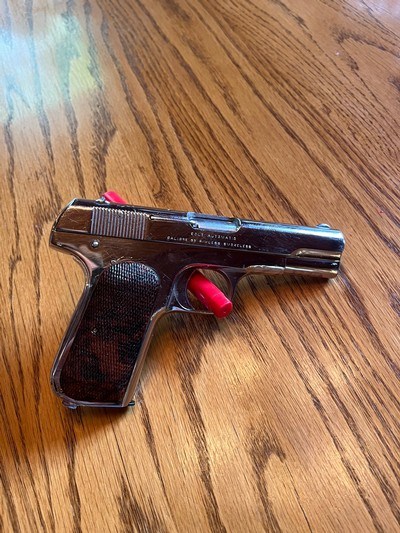 Colt model 1903 .32 ACP semi auto HammerlessPocketPistol in carrying case - Image 4 of 11