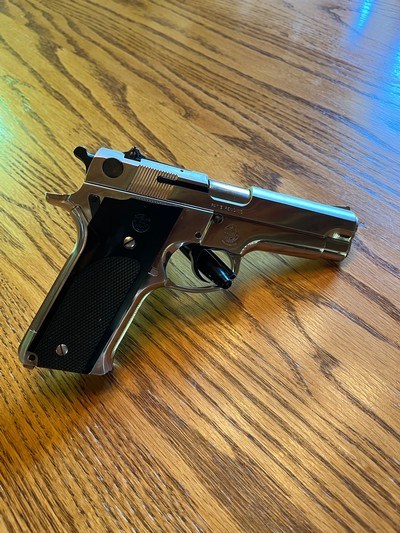 Smith & Wesson model 59 nickel plated 14+ 1 round 9mm pistol - Image 1 of 15