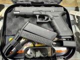 Glock 34 Gen 4 Competition 9mm 9x19 with case 3X17rd mags