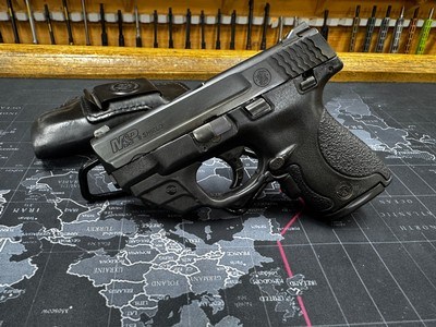 Smith & Wesson M&P9 Shield 9mm Crimson Trace laser w/ holster