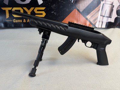 Ruger 22 Charger .22 lr w/bipod