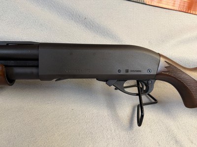 Remington 870 - Image 8 of 10