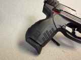 Ruger SR22P .22 LR - 6 of 9