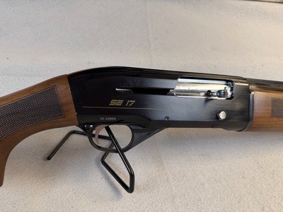 TR Imports Silver Eagle SE 17 12ga 3” 28” semi auto - Image 3 of 13