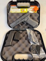 Glock 17 Gen 5 MOS 9mm - 2 of 7
