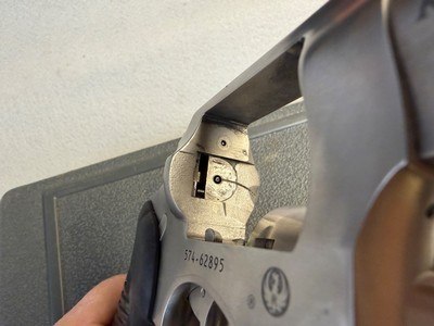 Ruger SP101 .357 mag Satin SS 3” - Image 4 of 8