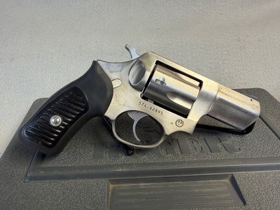 Ruger SP101 .357 mag Satin SS 3” - Image 2 of 8
