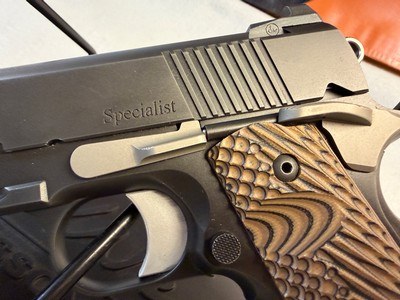 Dan Wesson 1911 Specialist .45 ACP, 8rd - Image 9 of 13