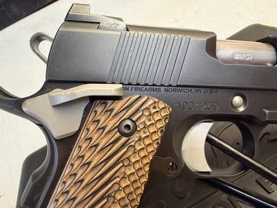 Dan Wesson 1911 Specialist .45 ACP, 8rd - Image 5 of 13