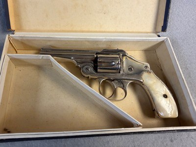 Smith & Wesson Safety Hammerless .38 S&W,Nickeled - Image 3 of 13